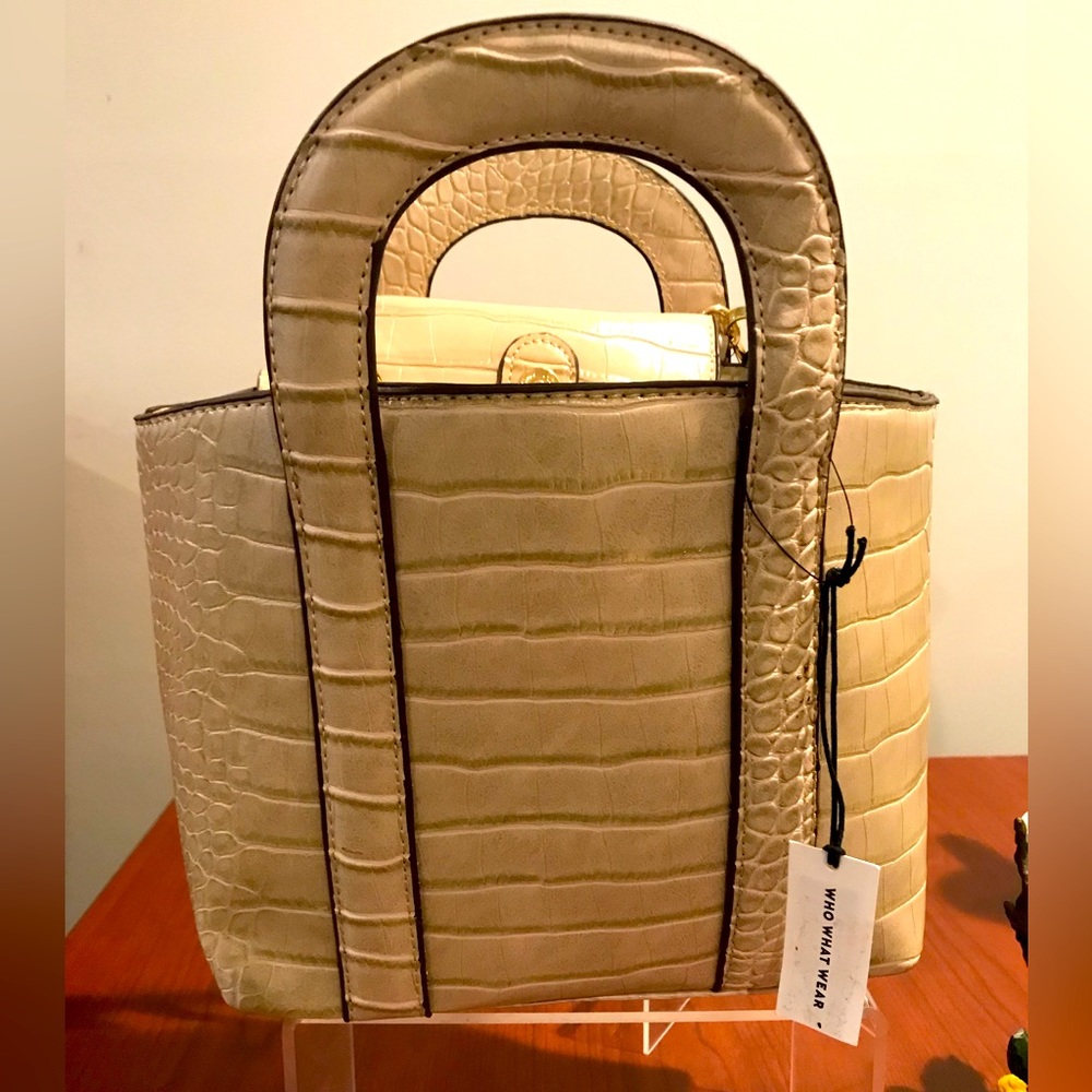 Lady’s Shell Print Pocketbook by Who What Wear